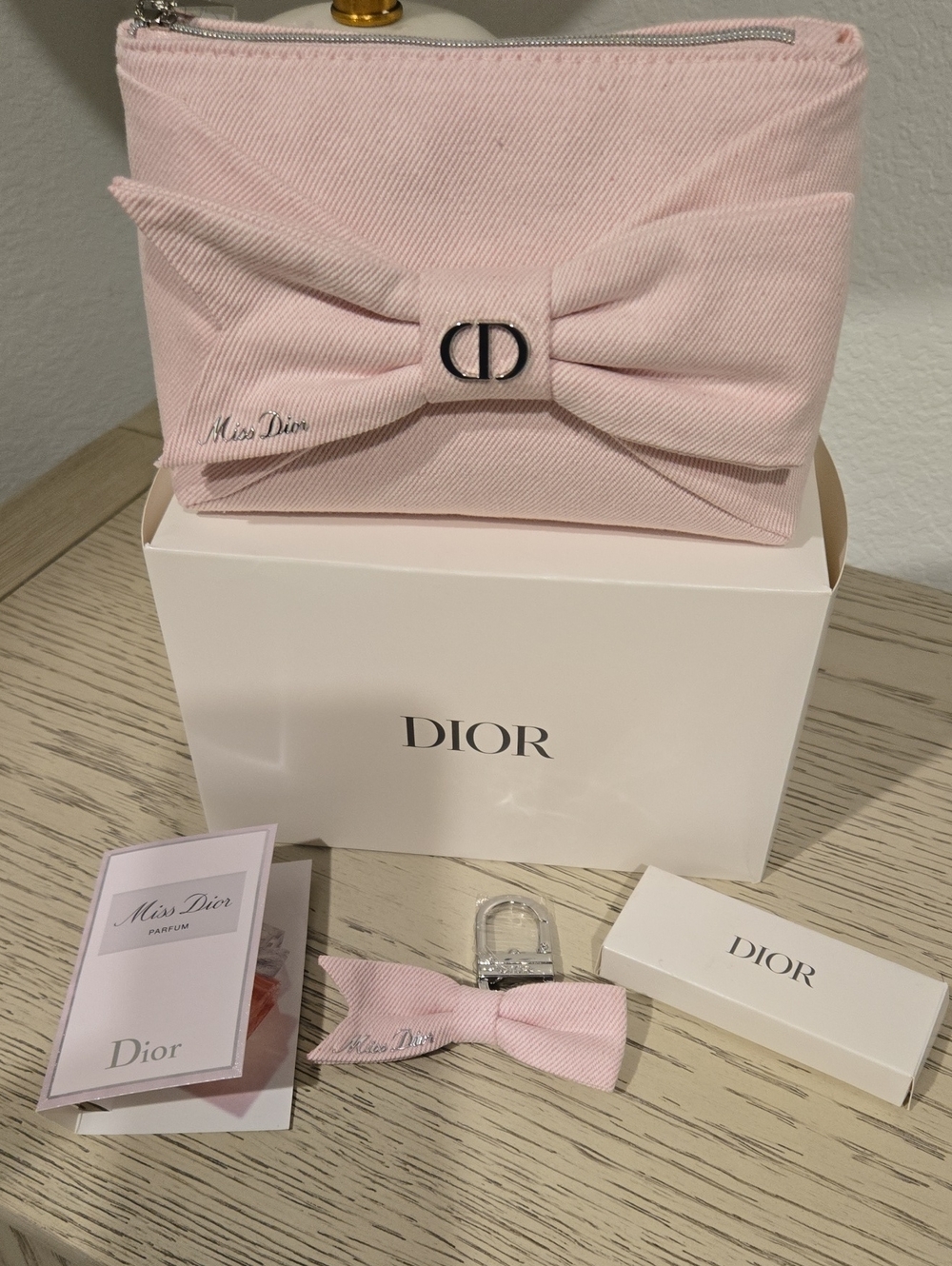 New In Box MISS DIOR Bow Pouch Bag Dior Bow Ziper Pouch & NIB DIOR bow Keychain